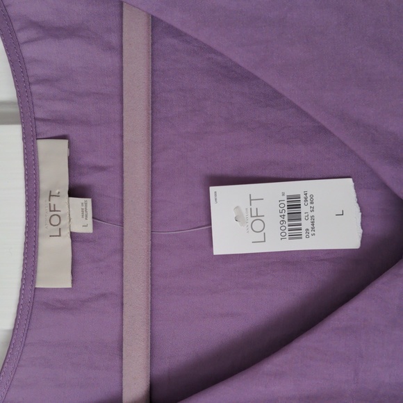 Lilac Sleeveless Blouse with Ruffles Front (NWT!) - Picture 2 of 6